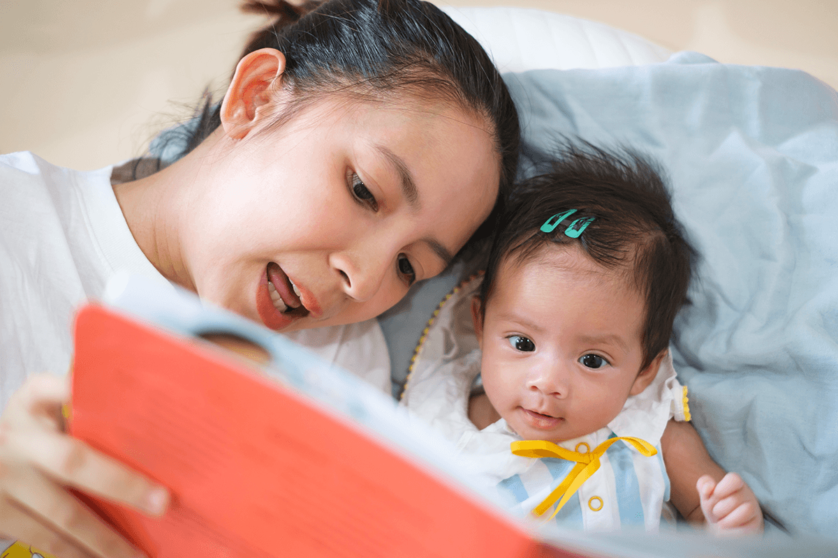responding to your voice when you read aloud is an important reading milestone for babies